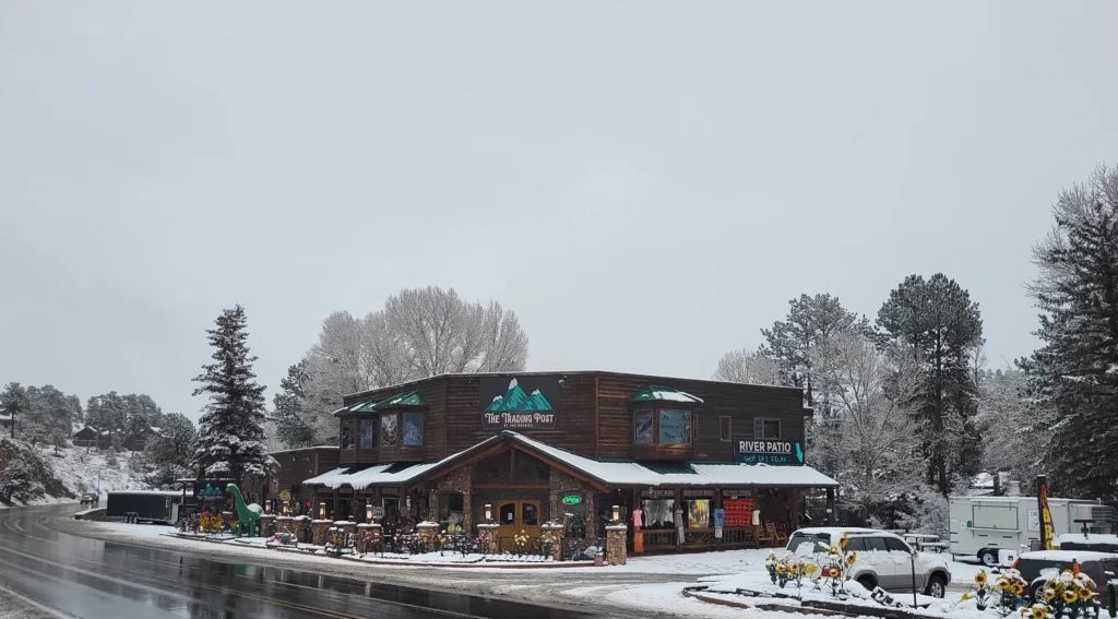 shopping in estes park